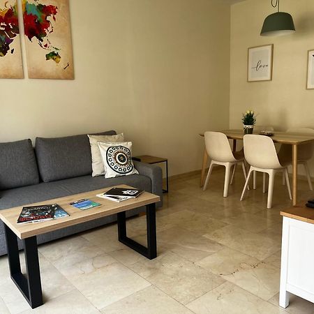 Precioso Y Tranquilo Apartamento Zona Alta Diagonal Barcelona Bagian luar foto